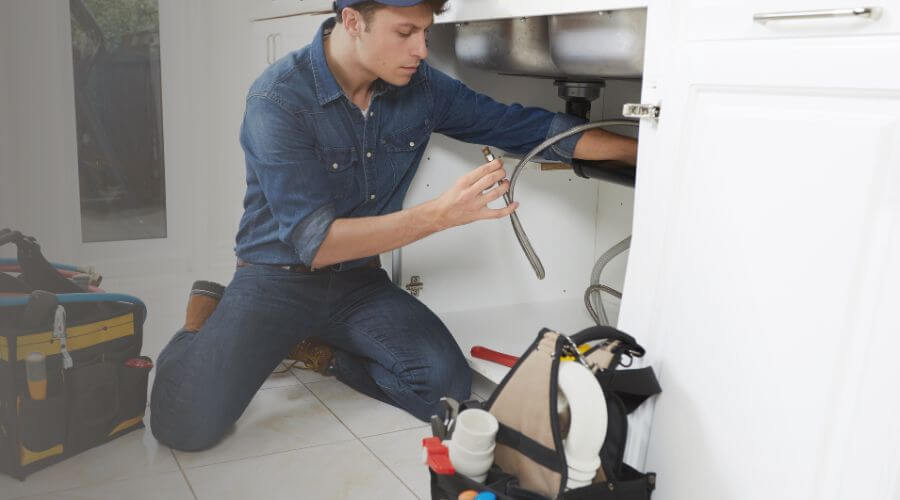 Local tankless water heater installation in Bellflower, IL